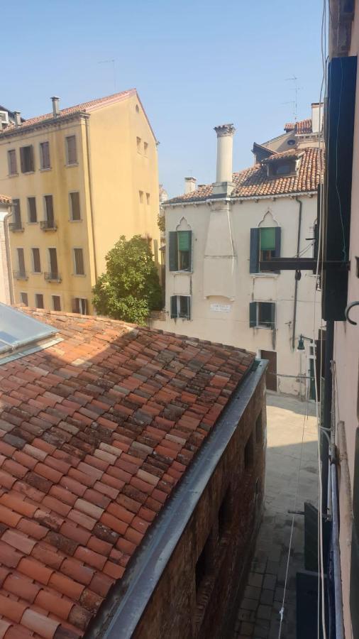 Snc1018 Modern Boutique Apartment البندقية المظهر الخارجي الصورة